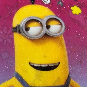 Meet your Posher, Courtney